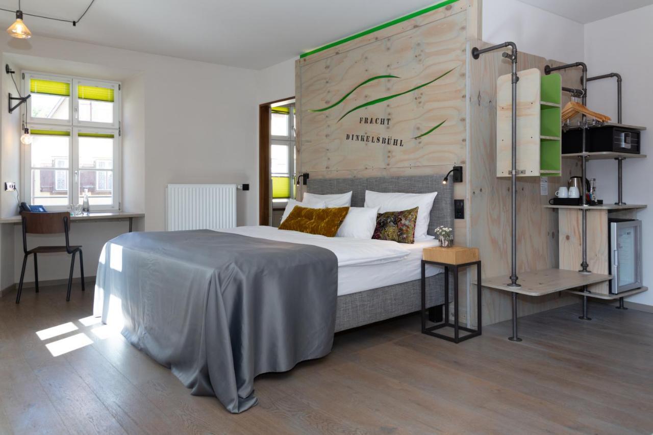 Hotel Luise & Luisenhof ดิงเคลส์บืล ภายนอก รูปภาพ